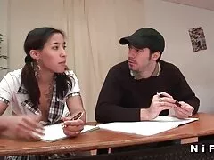 Ella film erotici video Hughes scopa nel letto con il suo culo