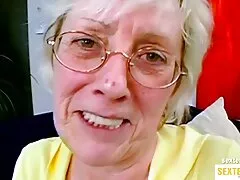 La bellezza ebano Lacey London si gode la pizza video sex erotico con un lato del cazzo