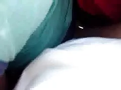 La sorellastra massaggi video porno gratis mi ha beccato a strisciare